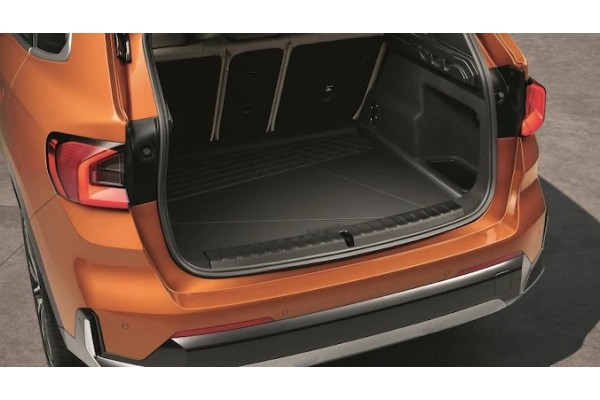 BMW U11 iX1 Fitted luggage compartment mat, 