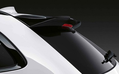 G21 M Performance roof-edge spoiler in black high-gloss