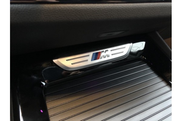 BMW G01/G08 X3 COVER PANEL - M Emblem