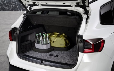 BMW U11 iX1 Reversible luggage compartment mat