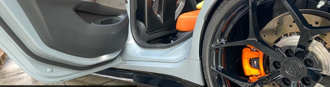 【襯色：由內襯到外，噴鮑魚+鈴】