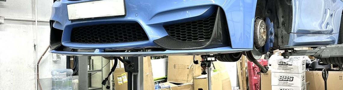 BMW F82 M4 油底漏油，turbo 喉漏喉?