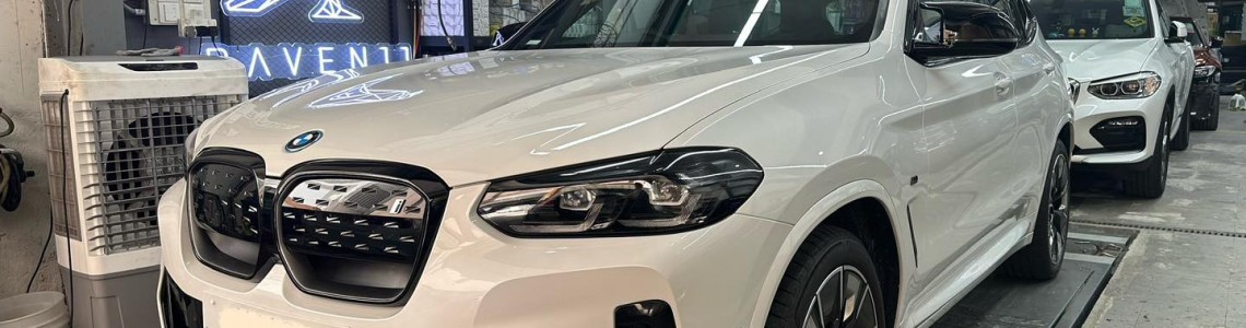 BMW G08 iX3 最愛？ 黑色/白色都一樣靚！