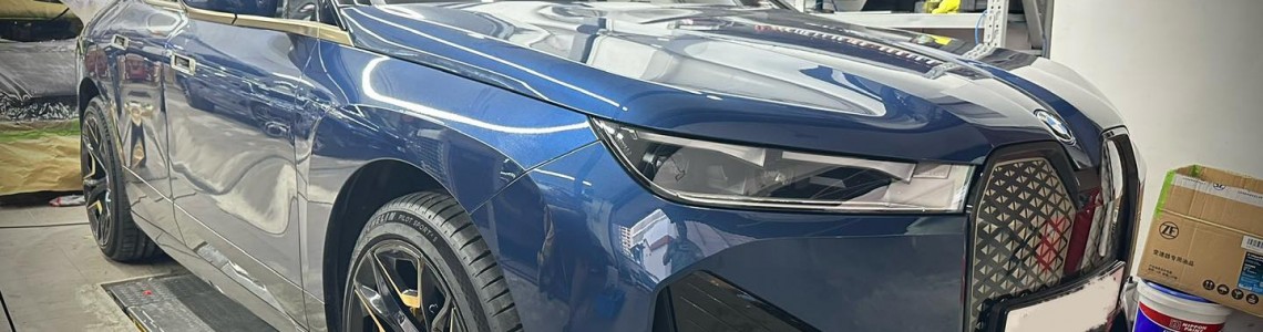 BMW ix ///M brake, ///M disc, 噴金色全黑///M Logo 有XM feel