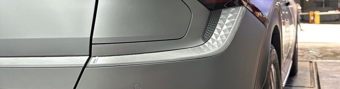 【車身修復：原廠啞色】
