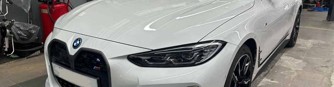 bmw i4 ac schnitzer front splitter + m performance carbon rear spoiler and diffuser