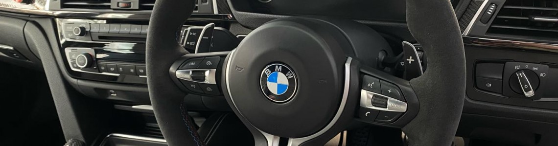 BMW F80 M3 Competition - GTS Steering Wheel